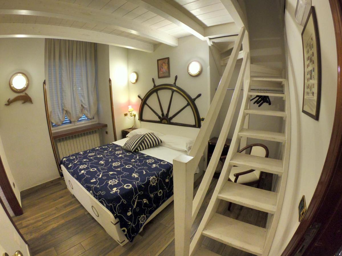 Hotel Ausonia 那不勒斯 外观 照片