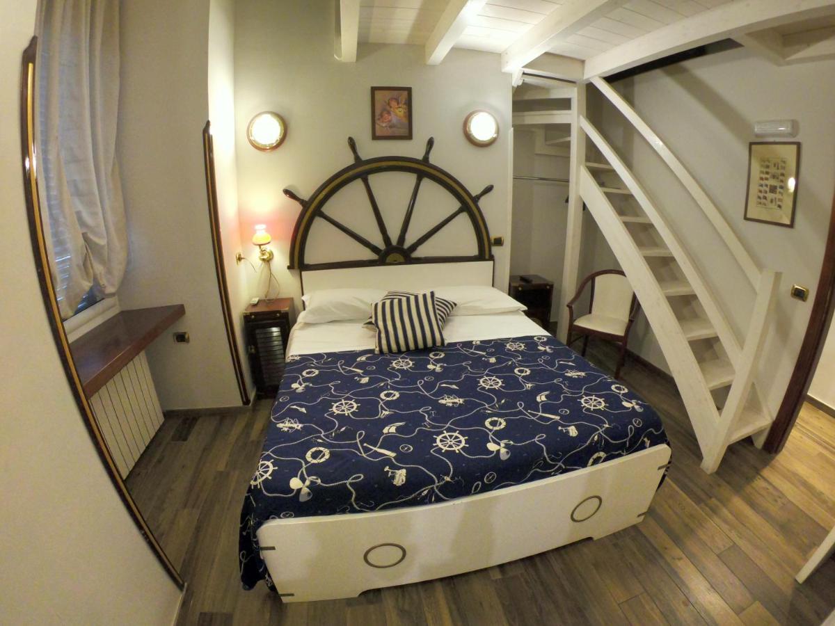 Hotel Ausonia 那不勒斯 外观 照片